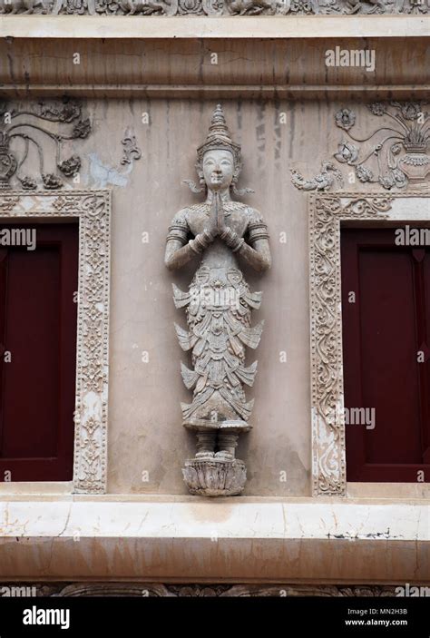 Thai Budda Statue in a temple of Chiang Mai, Thailand Stock Photo - Alamy