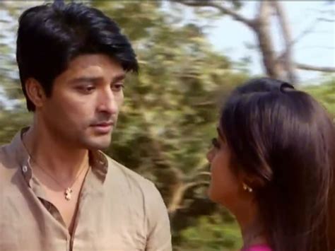 Diya Aur Baati Hum Finally Sandhya Meets Sooraj Sandhya Sooraj