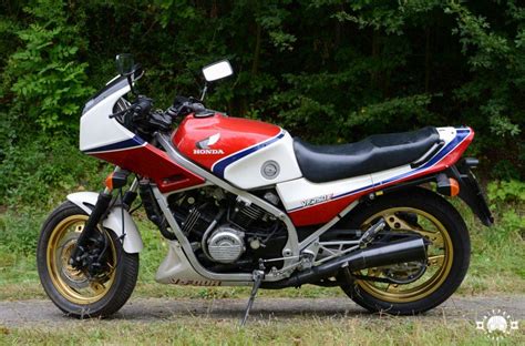 Honda VF 750 F Nippon Classic De