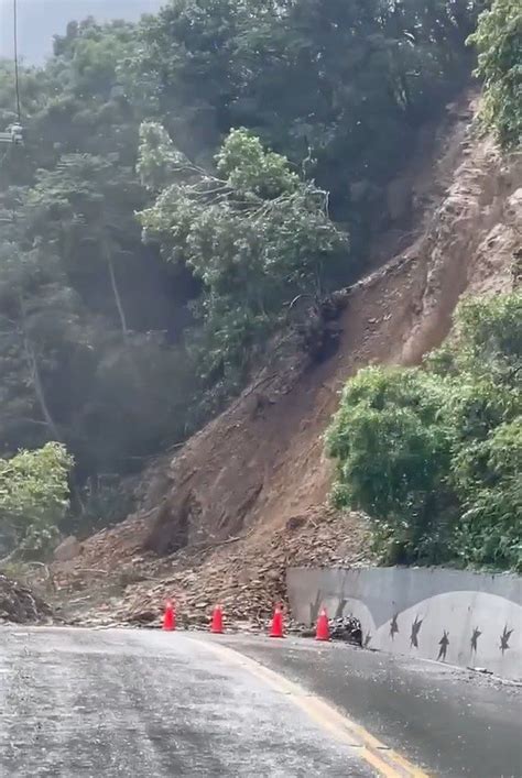 影／奧萬大聯外道路昨崩塌 民眾嚇壞驚呼：天哪 中彰投 地方 聯合新聞網