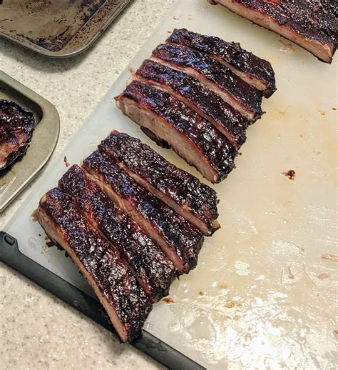 [homemade] Smoked Spare Ribs R Food