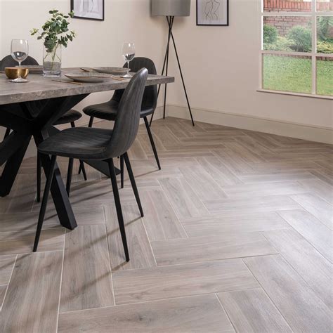 Timber Smokey Grey Wood Effect Matt Porcelain Floor Tile Tilemountain