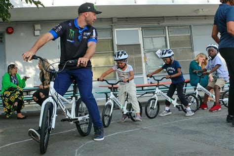 Yamaha Donates To All Kids Bike To Help Teach LAUSD Kids How To Ride ...