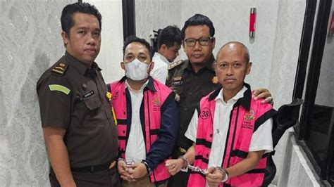 Kerugian Negara Tembus Rp Triliun Pejabat Esdm Jadi Tersangka