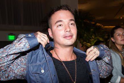 Antes de la fama así lucia J Balvin igual de guapo Tropicana Colombia