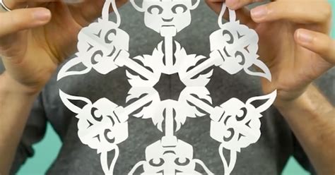 WATCH: How to Make STAR WARS Paper Snowflakes | 95.7 The Hog