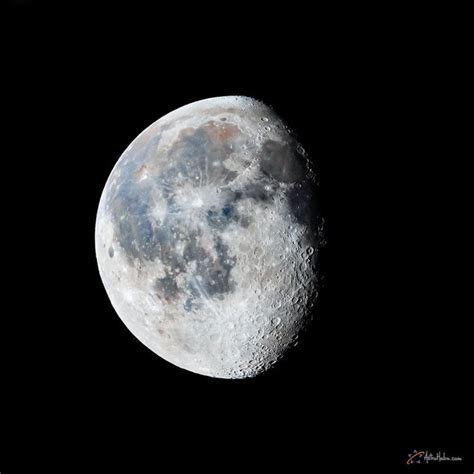 80% waning gibbous Moon last night | Astrophotography, Moon, Moon tattoo