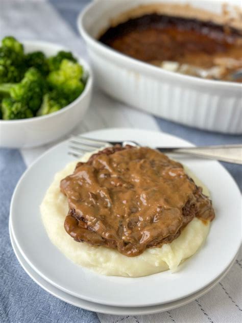 Cube Steak With Gravy Plowing Through Life