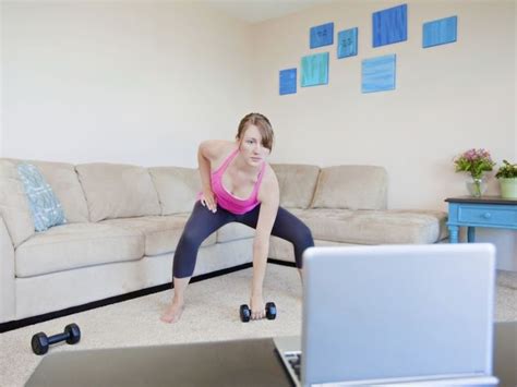 Ways To Avoid A Winter Workout Slump Youtube Workout At Home