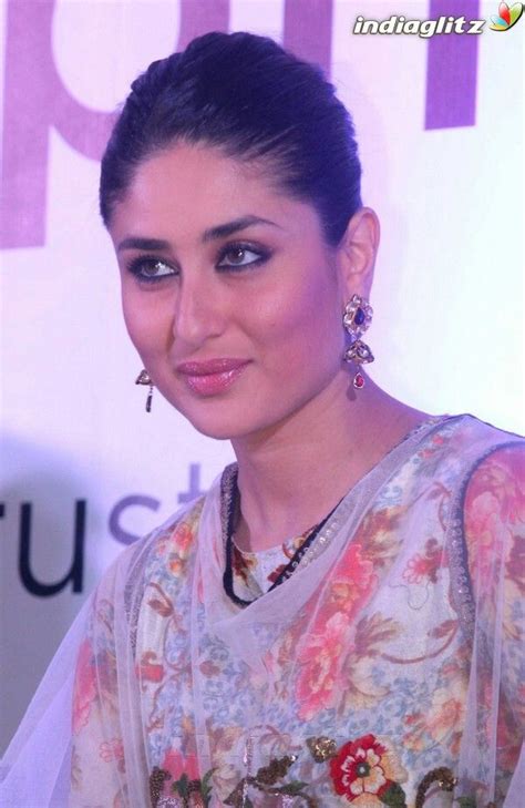 Kareena Kapoor Launches Malabar Gold And Diamond Diwali Collection