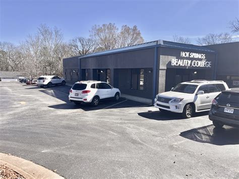 HOT SPRINGS BEAUTY COLLEGE Updated December 2025 18 Photos 16 Reviews 100 Cones Rd Hot