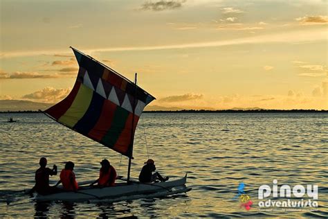 THINGS TO DO IN ZAMBOANGA: Riding the Colorful Vinta in Zamboanga City ...