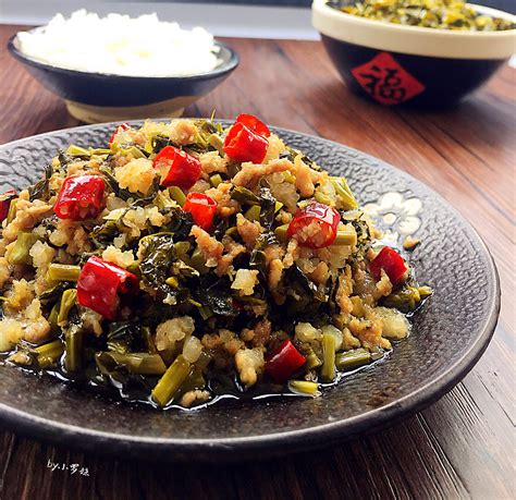 酸菜炒肉末 一机多能 一席饪选 的做法 【图解】酸菜炒肉末 一机多能 一席饪选 怎么做如何做好吃 酸菜炒肉末 一机多能 一席饪选 家常做法大全 小罗妹m 豆果美食