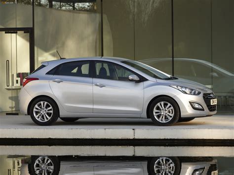 Hyundai I30 5 Door UK Spec GD 2012 Wallpapers 2048x1536