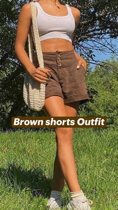 Brown Shorts Outfit Guardaroba