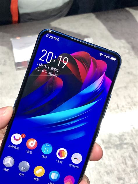 Vivo Nex Dual Display Edition Hands On Photos Shows Off Its Marvelous