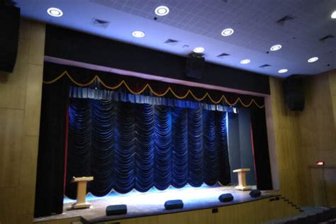 Elevate Ambiance: Auditorium Lighting Solutions for Immersive Experiences