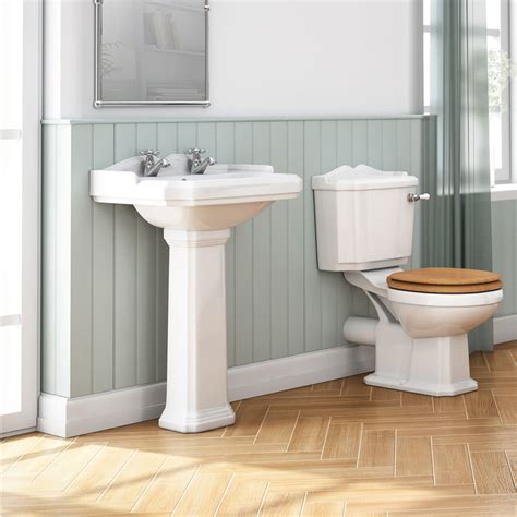 Winchester 5 Piece 2th Traditional Ceramic Bathroom Suite At Victorian