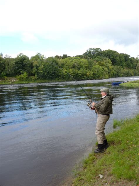 Salmon Fishing Scotland.: Salmon Fishing Scotland Salmon Rod fishing ...