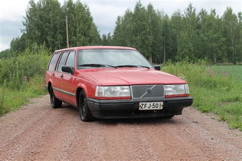 Volvo Gl D Kat Turbokoneen Kanssa Hinta Farmari