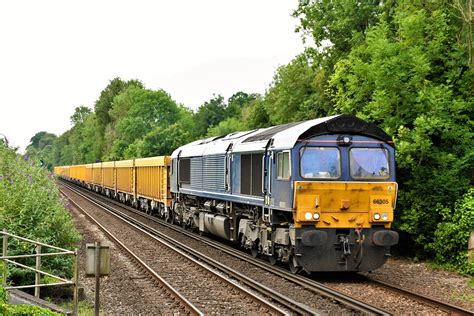 GBRF 66306 GBRf 66305 Seen Approaching Shawford Working 6M Flickr