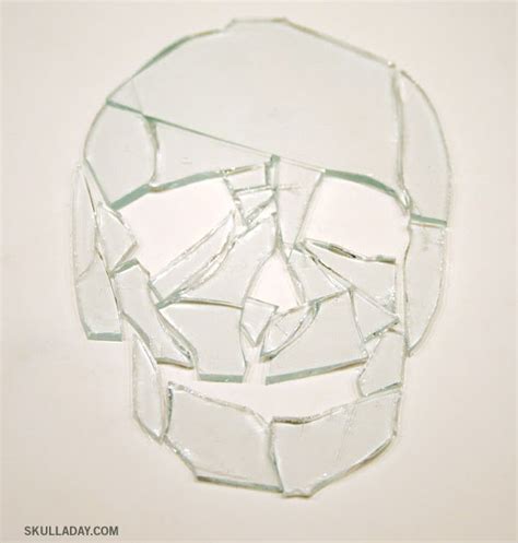 125 Broken Glass Skull