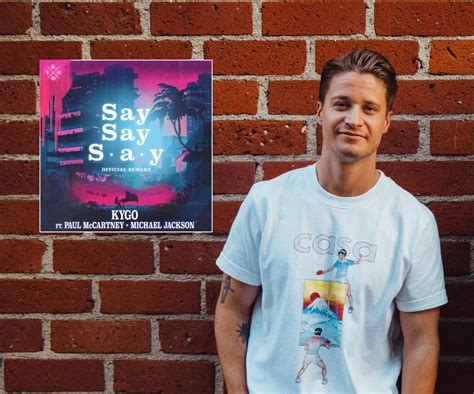 Kygo serwuje tropikalną wersję hitu Jacksona. Say Say Say zachęca do
