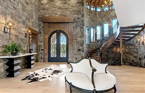 1470 White Hawk Ranch Drive Offers Breathtaking Mountain Views in a $6.