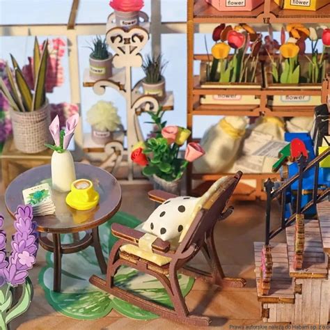 Miniaturowy domek Book Nook Biała oranżeria HABARRI