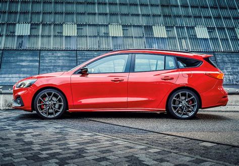 Ford Focus St Turnier Carwalk