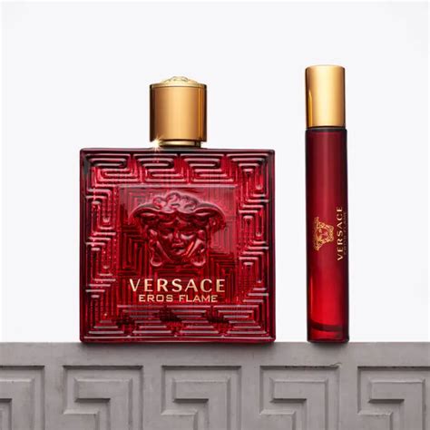 Versace Eros Flame Review: Sweet And Radiant Fire