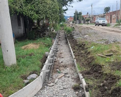 Avanzan Obras De Cord N Cuneta En Las Principales Ciudades