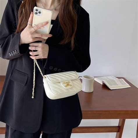 Túi Mini Size 17 Phối Dây Xích Túi Đeo Chéo Phong Cách Hàn Vừa Điện Thoại Siêu Hot Lila106