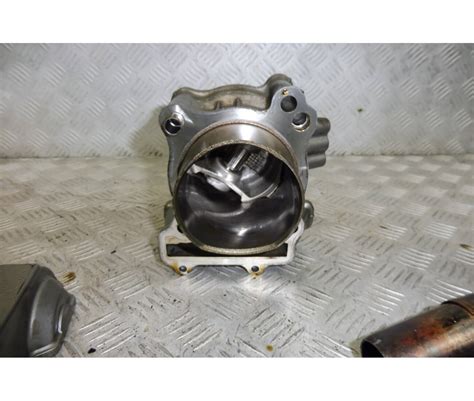 Suzuki Sv Culasse Cylindre Piston Haut Moteur Arriere Type Js By