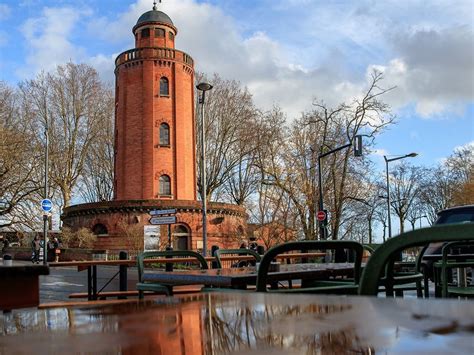 Présentation - Galerie Le Château d'Eau