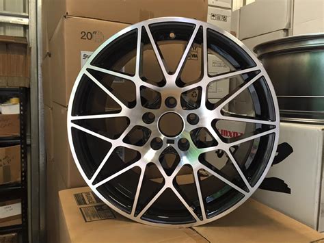 18″ 666m Style Wheels Gloss Black Machined Cmwheels