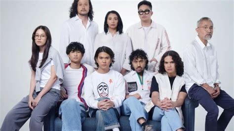 Sinopsis Film Perayaan Mati Rasa Intip Jadwal Tayang Dan Pemerannya