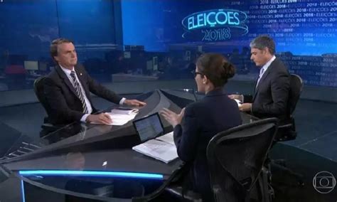 Jornal Nacional entrevista Jair Bolsonaro candidato do PL à