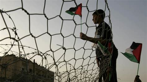 Why is Egypt building more walls around Gaza? - Al-Monitor: Independent, trusted coverage of the ...