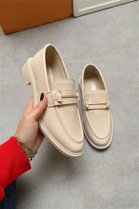 LAMİNTA Maryana Nude Metal Aksesuarlı LoaferFiyatı Yorumları Trendyol