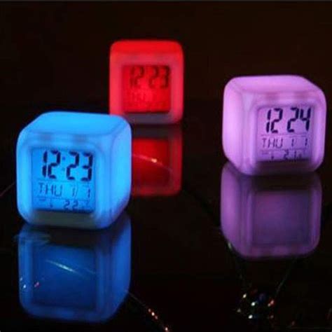 R Veil Num Rique Thermom Tre Nuit Cube Lumineux Couleurs Horloge