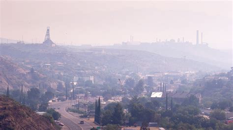 Arizona fires: Air quality affected, "stay smoke aware" experts say