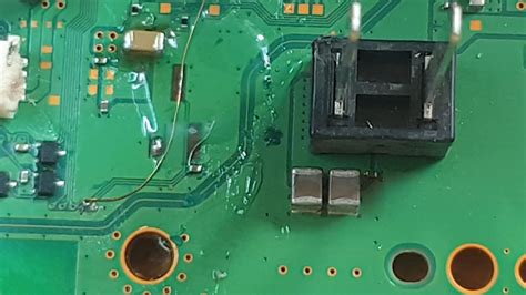 Playstation 4 1200 Series Broken 4 Pin Connector 5v Trace Repair Cuh