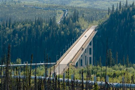 Yukon River Bridge: Engineering marvel and scenic landmark