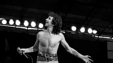 The Tragic Death Of AC/DC's Bon Scott