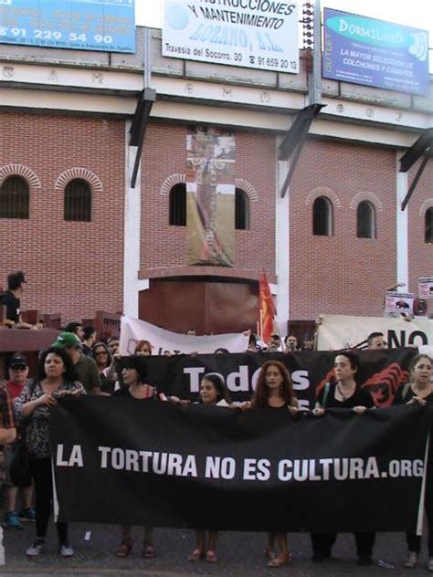 Agosto Manifestaci N Antitaurina Y Por Unas Fiestas Populares En