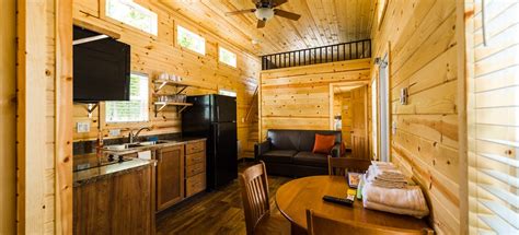 Deluxe Cabin (Full Bath with Tub & Shower), Patio Pictures - Port Huron ...