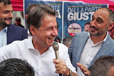 Pd E M5s Con Gengaro Avellino Laboratorio Del Campo Largo In Campania