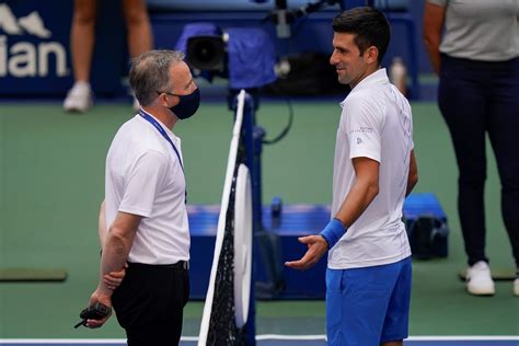 Las Fotos De Novak Djokovic Descalificado Del Us Open Por Un Pelotazo