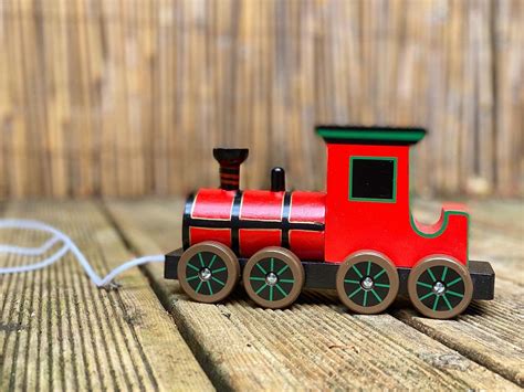 Orange Tree Toys Steam Train Pull Along, – TopToy